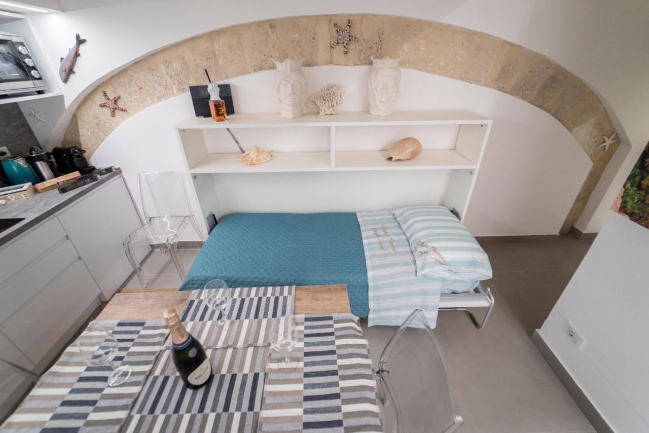 시라쿠사 Ortigia Charme Piazza Duomo 아파트 외부 사진