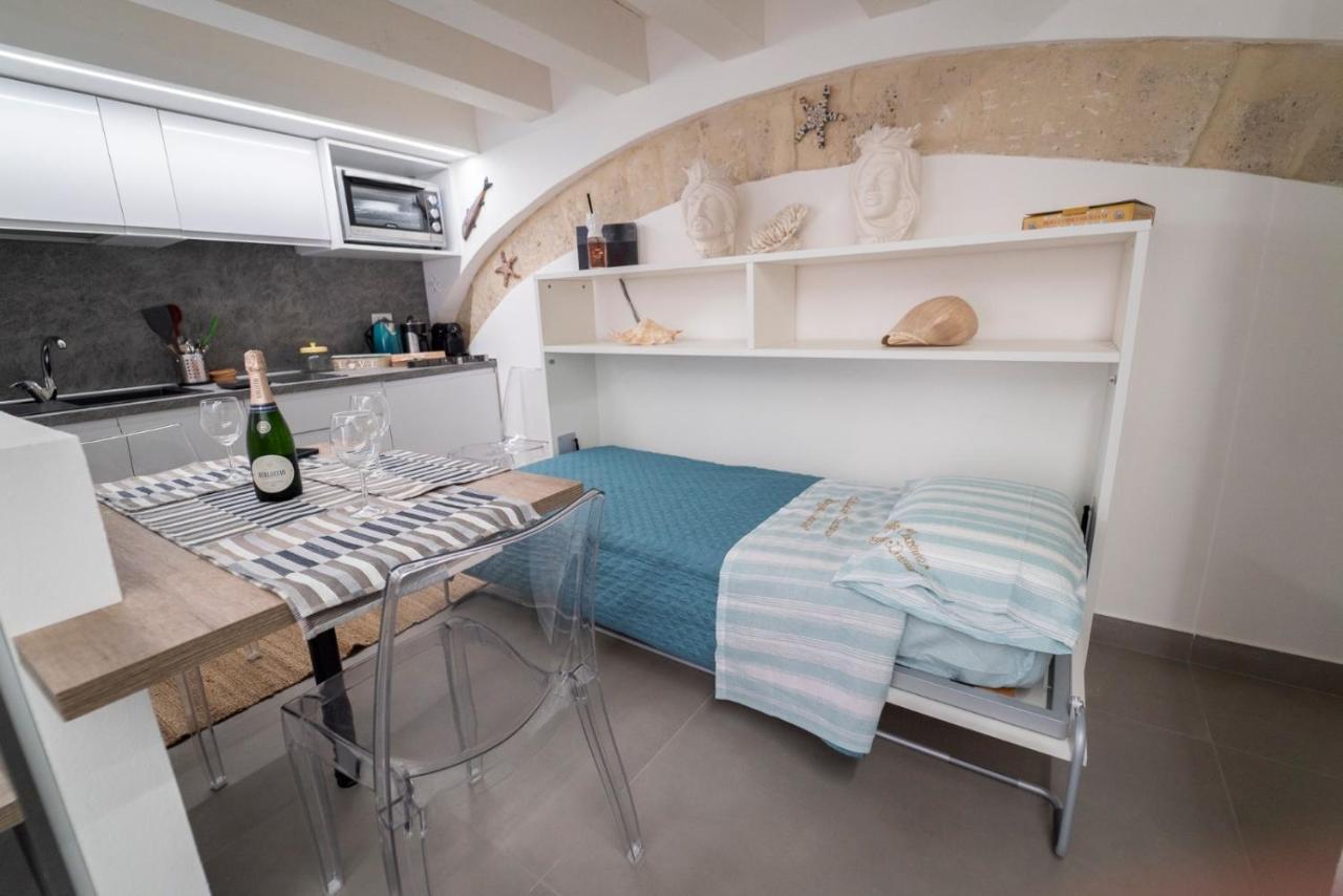 시라쿠사 Ortigia Charme Piazza Duomo 아파트 외부 사진