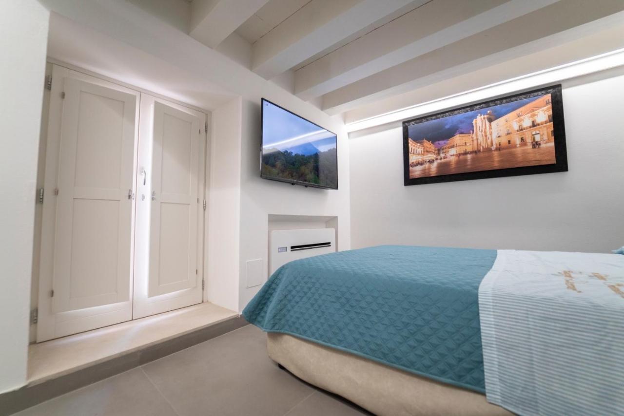 시라쿠사 Ortigia Charme Piazza Duomo 아파트 외부 사진